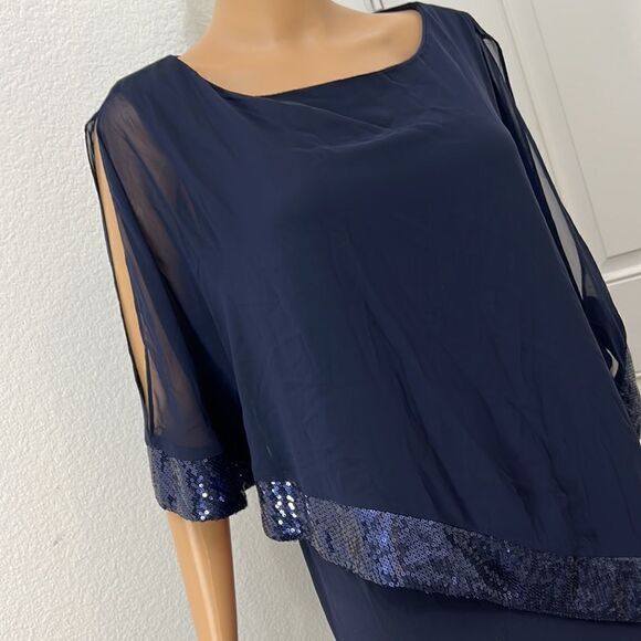 R & M Richard’s Woman Navy Sequin Evening Dress Boat Neck Slit 3/4 Sleeves Midi - Picture 3 of 8